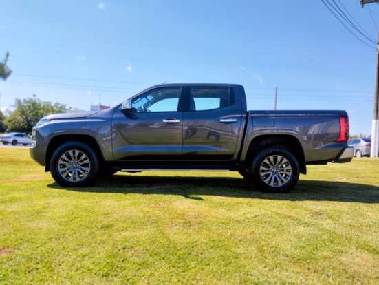 MITSUBISHI-TRITON-2.4 BITURBO DIESEL CD HPE-S 4X4 AUTOMÁTICO MITSUBISHI-TRITON-2025