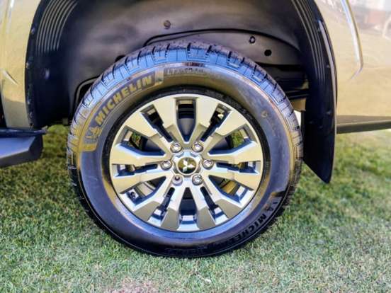 MITSUBISHI-TRITON-2.4 BITURBO DIESEL CD HPE-S 4X4 AUTOMÁTICO MITSUBISHI-TRITON-2025