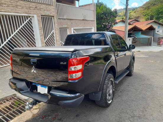 MITSUBISHI-L200 TRITON-2018