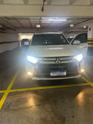 MITSUBISHI-OUTLANDER-2017