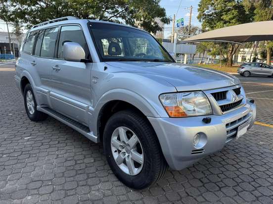 MITSUBISHI-PAJERO FULL-3.8 HPE 4X4 V6 24V GASOLINA 4P AUTOMÁTICO MITSUBISHI-PAJERO FULL-2006