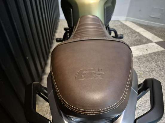 MOTO MORINI-SEIEMMEZZO STREET-2025