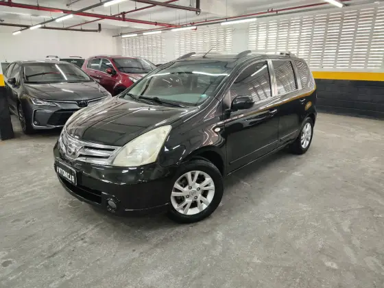 NISSAN LIVINA 1.8 SL 16V FLEX 4P AUTOMÁTICO