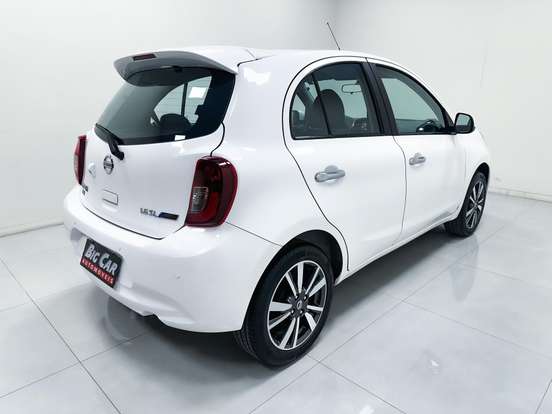 NISSAN-MARCH-2017