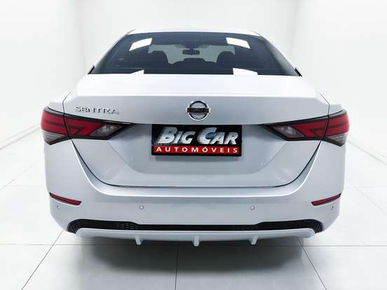 NISSAN-SENTRA-2023