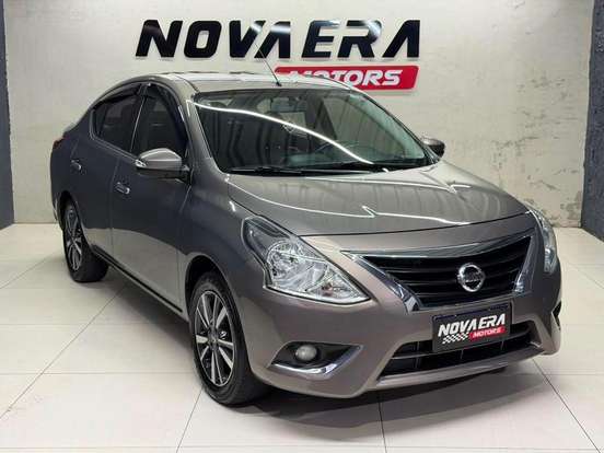 NISSAN-VERSA-2019