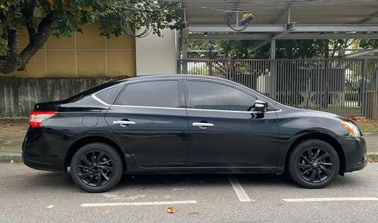 NISSAN-SENTRA-2016
