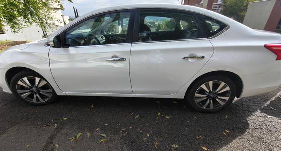 NISSAN SENTRA 2.0 SV 16V FLEXSTART 4P AUTOMÁTICO
