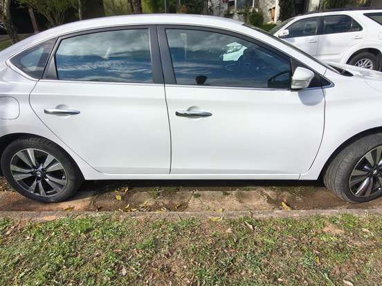 NISSAN-SENTRA-2.0 SV 16V FLEXSTART 4P AUTOMÁTICO NISSAN-SENTRA-2016