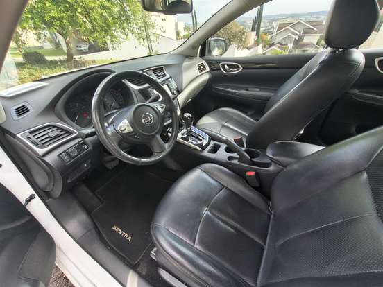 NISSAN-SENTRA-2.0 SV 16V FLEXSTART 4P AUTOMÁTICO NISSAN-SENTRA-2016