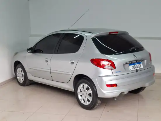 PEUGEOT-207-2014