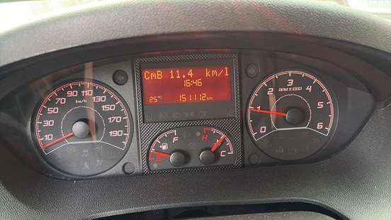 PEUGEOT-BOXER-2022
