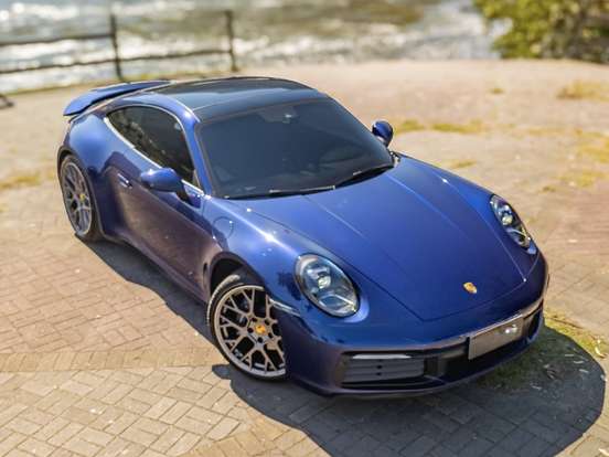 PORSCHE-911-2024