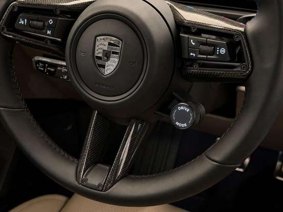 PORSCHE-MACAN-TURBO ELÉTRICO PORSCHE-MACAN-2025