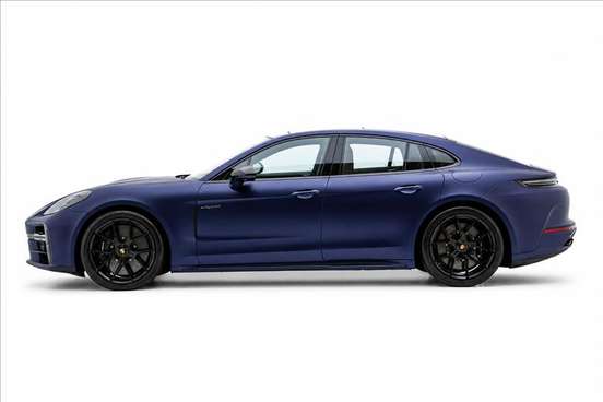 PORSCHE-PANAMERA-2025
