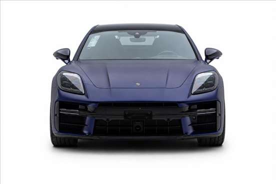 PORSCHE-PANAMERA-2025