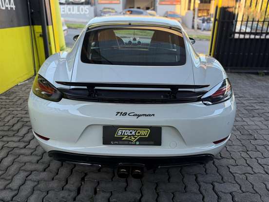 PORSCHE-718-2020