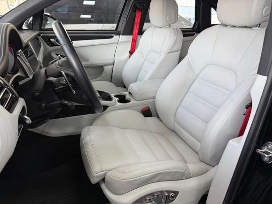 PORSCHE-MACAN-2.9 V6 BITURBO GASOLINA GTS PDK PORSCHE-MACAN-2023