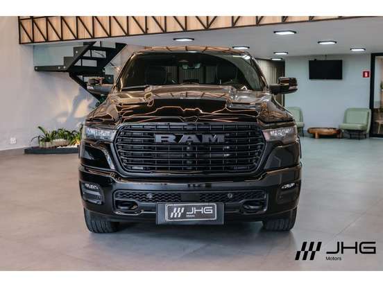 RAM-1500-3.0 HURRICANE 6 BITURBO GASOLINA LARAMIE NIGHT EDITION CD 4X4 AUTOMÁTICO RAM-1500-2025