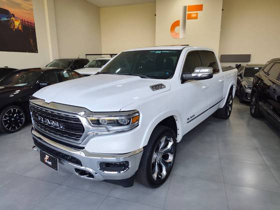 RAM 1500 5.7 V8 GASOLINA LIMITED CD 4X4 AUTOMÁTICO
