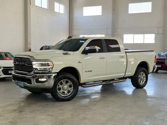 RAM 2500 6.7 I6 TURBO DIESEL LARAMIE CD 4X4 AUTOMÁTICO RAM 2500 6.7 I6 TURBO DIESEL LARAMIE CD 4X4 AUTOMÁTICO