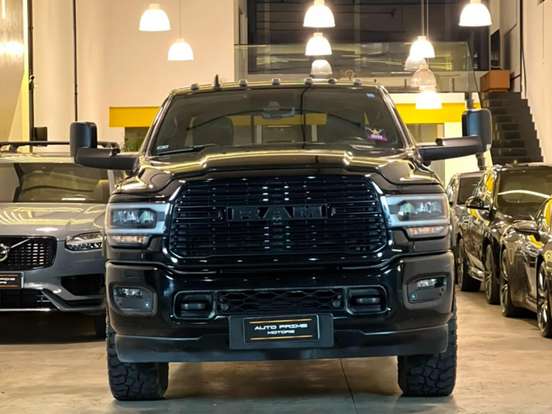 RAM-2500-6.7 I6 TURBO DIESEL NIGHT EDITION CD 4X4 AUTOMÁTICO RAM-2500-2021