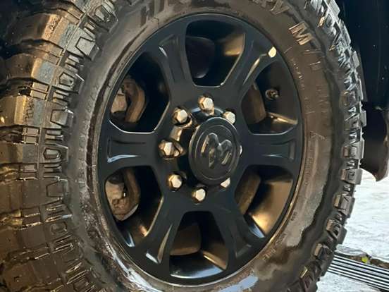 RAM-2500-6.7 I6 TURBO DIESEL NIGHT EDITION CD 4X4 AUTOMÁTICO RAM-2500-2021
