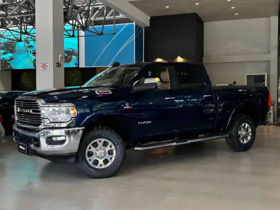 RAM 3500 6.7 I6 TURBO DIESEL LARAMIE CD 4X4 AUTOMÁTICO RAM 3500 6.7 I6 TURBO DIESEL LARAMIE CD 4X4 AUTOMÁTICO