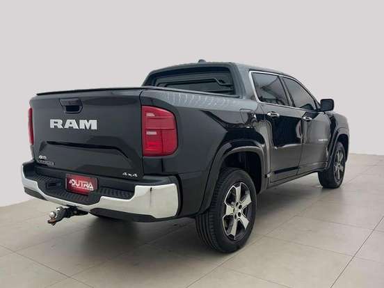 RAM-RAMPAGE-2.2 TURBO DIESEL LARAMIE 4X4 AUTOMÁTICO RAM-RAMPAGE-2025