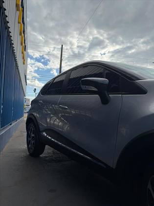 RENAULT CAPTUR 1.6 16V SCE FLEX LIFE X-TRONIC