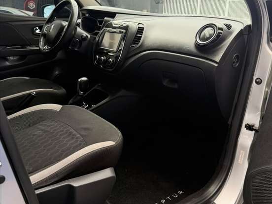 RENAULT-CAPTUR-1.6 16V SCE FLEX LIFE X-TRONIC RENAULT-CAPTUR-2017