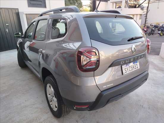 RENAULT-DUSTER-2024