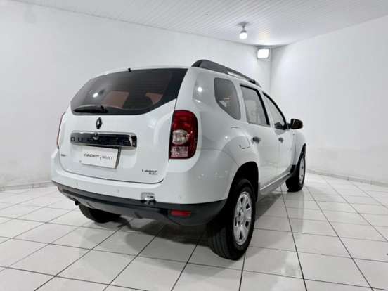 RENAULT-DUSTER-2014