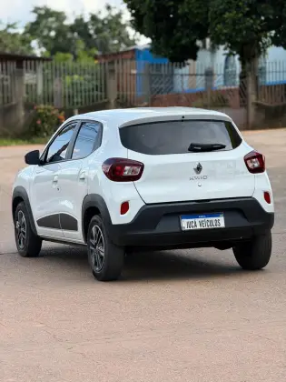 RENAULT KWID 1.0 12V SCE FLEX INTENSE MANUAL RENAULT KWID 1.0 12V SCE FLEX INTENSE MANUAL