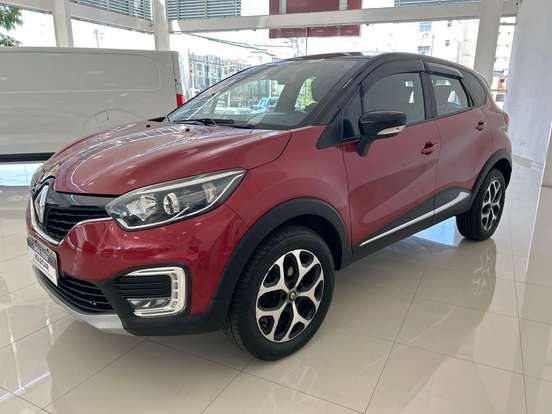 RENAULT-CAPTUR-2018