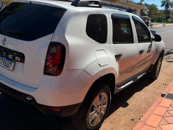 RENAULT-DUSTER-1.6 EXPRESSION 4X2 16V FLEX 4P MANUAL RENAULT-DUSTER-2016