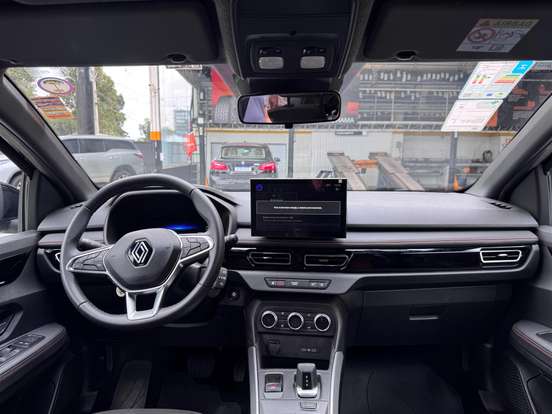 RENAULT-KARDIAN-2025