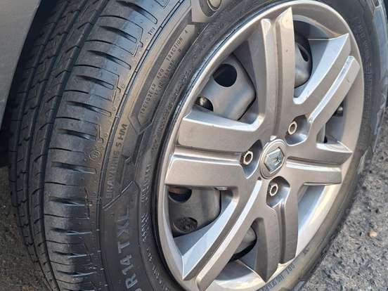 RENAULT-KWID-1.0 12V SCE FLEX ZEN MANUAL RENAULT-KWID-2022