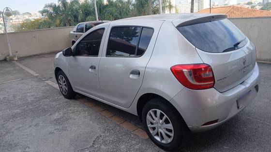 RENAULT SANDERO 1.0 12V SCE FLEX AUTHENTIQUE MANUAL