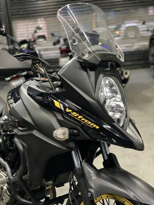 SUZUKI V-STROM 650 ADVENTURE 