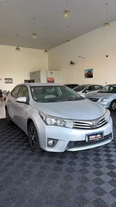 TOYOTA COROLLA 1.8 GLI 16V FLEX 4P AUTOMÁTICO TOYOTA COROLLA 1.8 GLI 16V FLEX 4P AUTOMÁTICO
