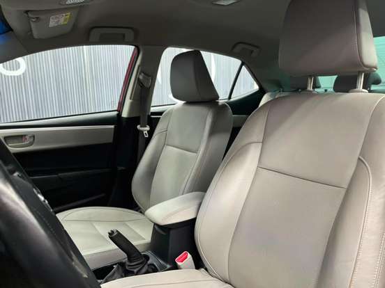 TOYOTA-COROLLA-2016