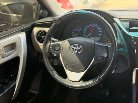 TOYOTA-COROLLA-2017