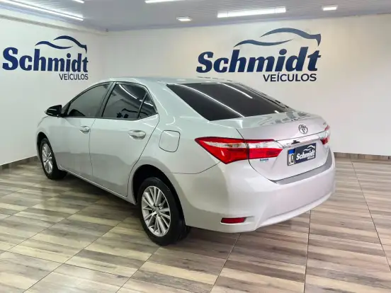 TOYOTA-COROLLA-2.0 XEI 16V FLEX 4P AUTOMÁTICO TOYOTA-COROLLA-2016