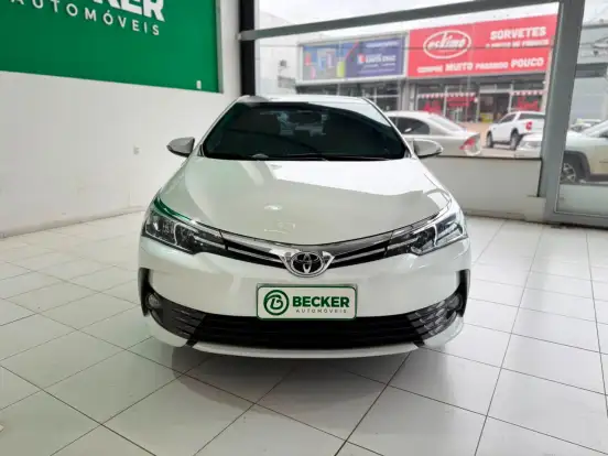 TOYOTA-COROLLA-2017