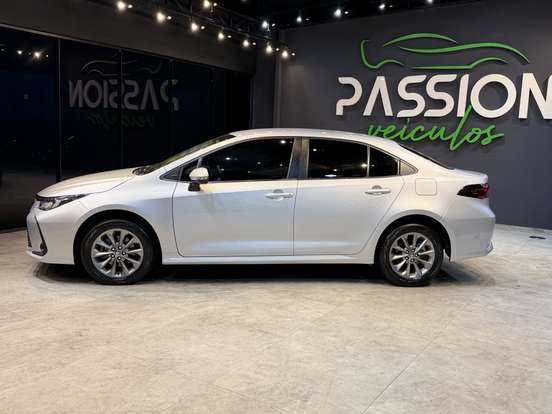 TOYOTA-COROLLA-2021