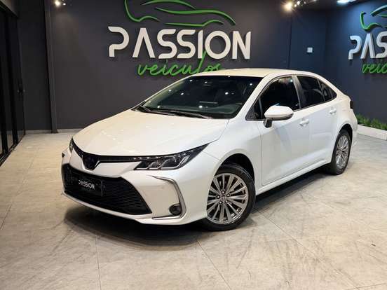 TOYOTA-COROLLA-2024