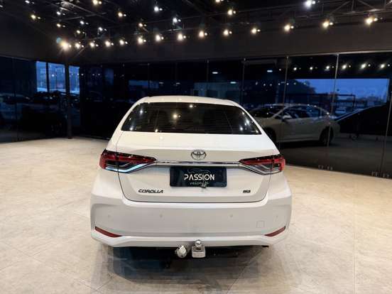 TOYOTA-COROLLA-2024