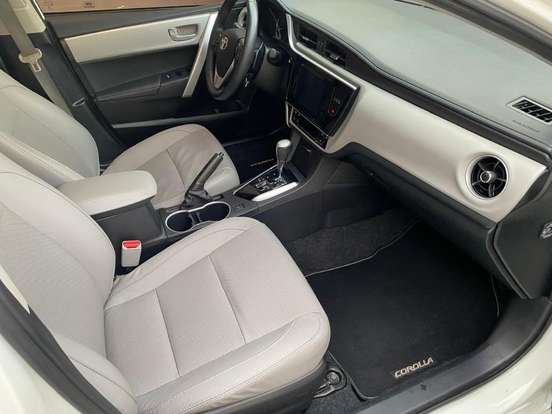 TOYOTA-COROLLA-2017