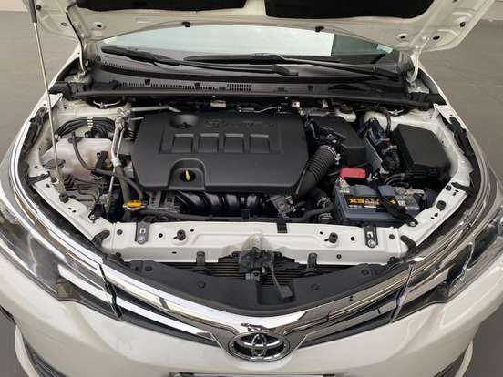 TOYOTA-COROLLA-2017